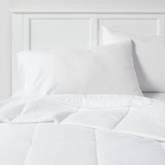 Room Essentials -  Percale Comforter Box Quilting Lig White - Picture 1 of 4